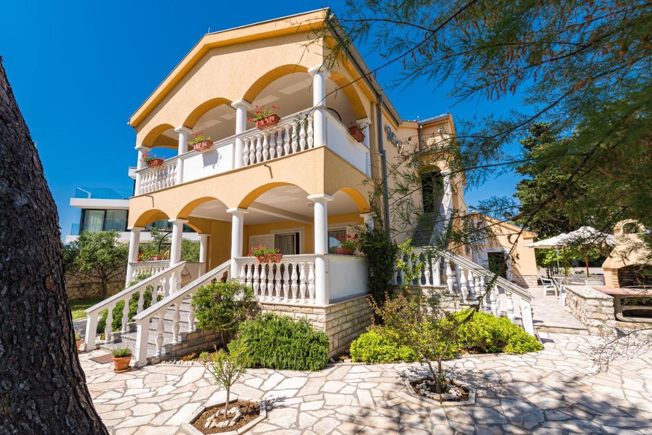 Beach Apartments Villa Kaya Sukošan 外观 照片