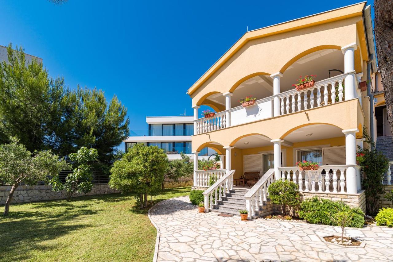 Beach Apartments Villa Kaya Sukošan 外观 照片